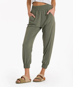 Women's Villa Jogger