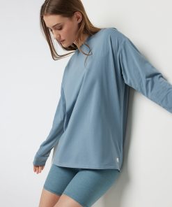Long-Sleeve Feather Tee