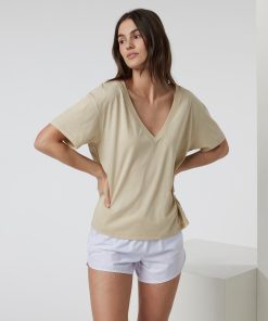 Sutton V-Neck