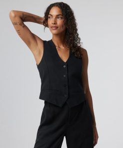 Coastline Vest