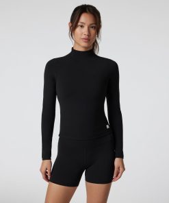 Vuori AllTheFeels? Long Sleeve Mock