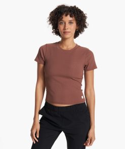 Pose Fitted Tee