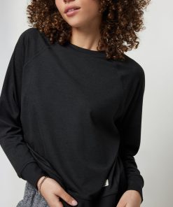 Long Sleeve Halo Crew