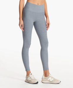 Clean Elevation Legging